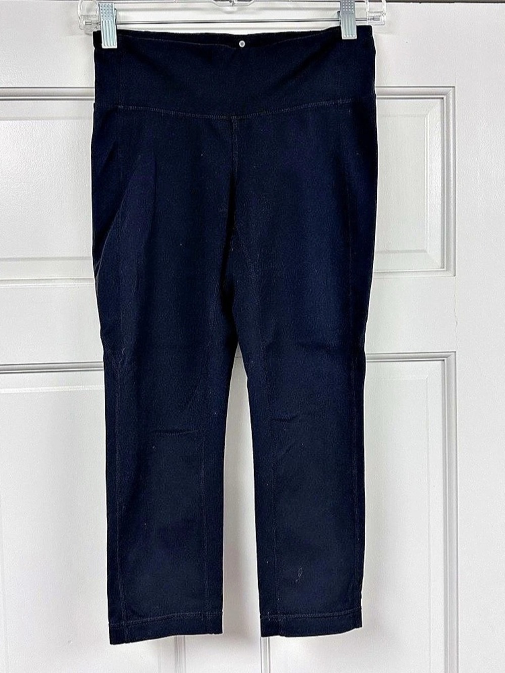 Athleta 3/4 Leggings Black Leggings Size Small